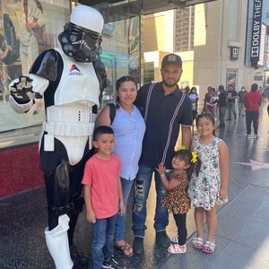 Meet your Posher, Chávez